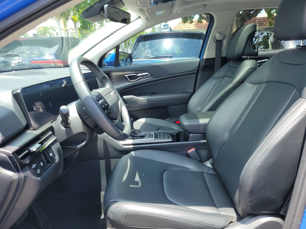 Certified 2026 Kia Sportage SX FWD image 15