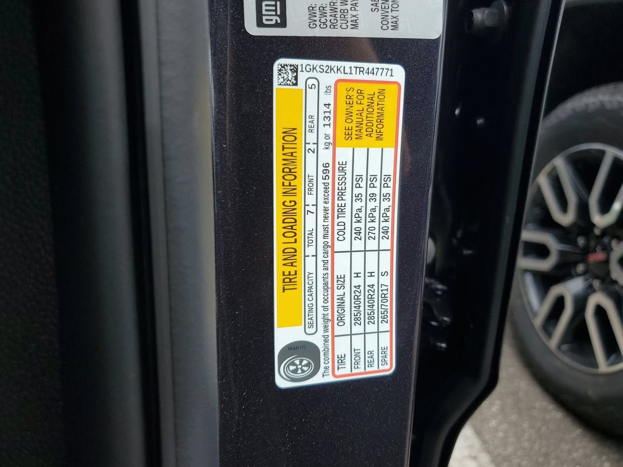 New 2026 GMC Yukon XL Denali Ultimate AWD/4WD image 31