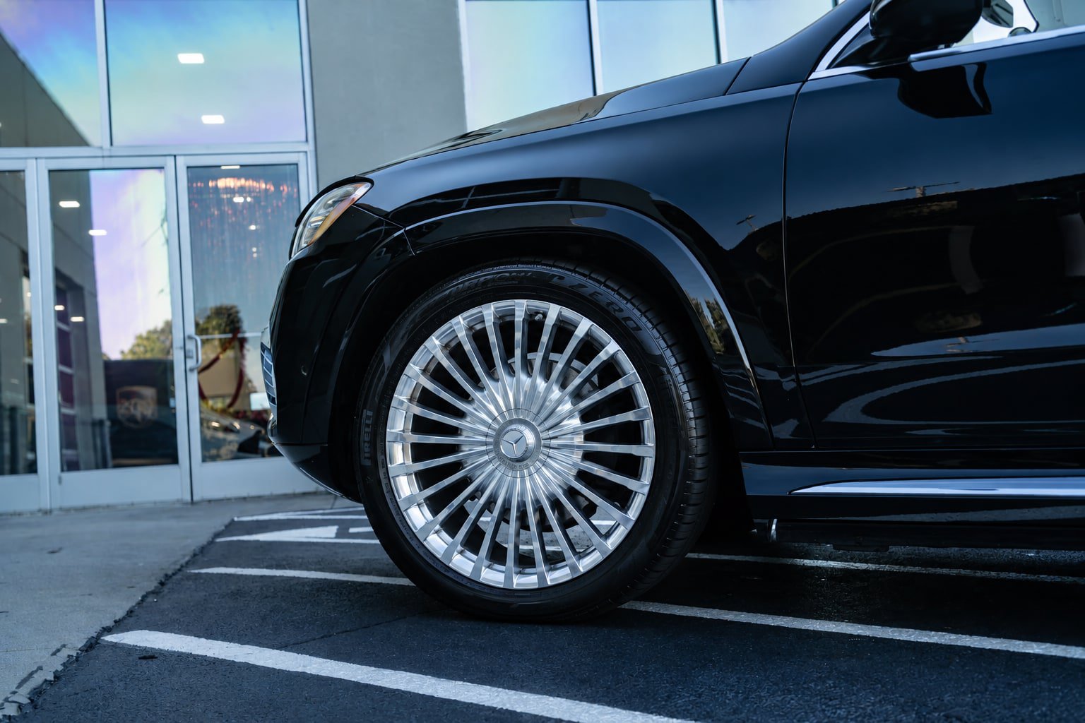Used 2022 Mercedes-Benz Maybach GLS 600 4MATIC image 21