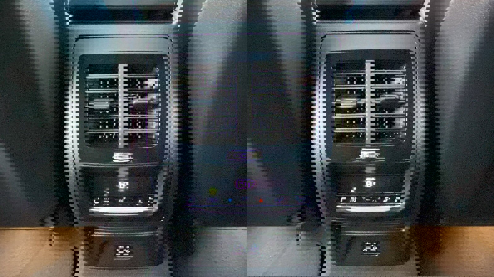 Used 2022 BMW X4 M w/ Competition Package image 22