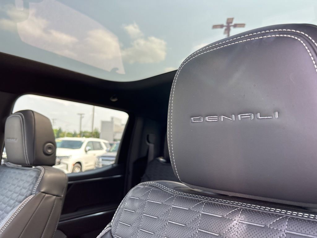New 2025 GMC Sierra EV Denali image 19