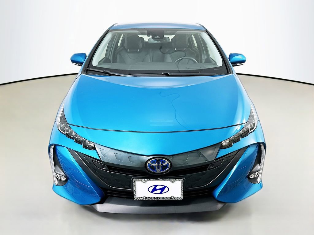 Used 2019 Toyota Prius Prime Premium image 2