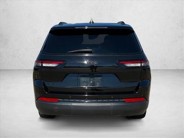 Used 2024 Jeep Grand Cherokee L Altitude AWD/4WD image 7