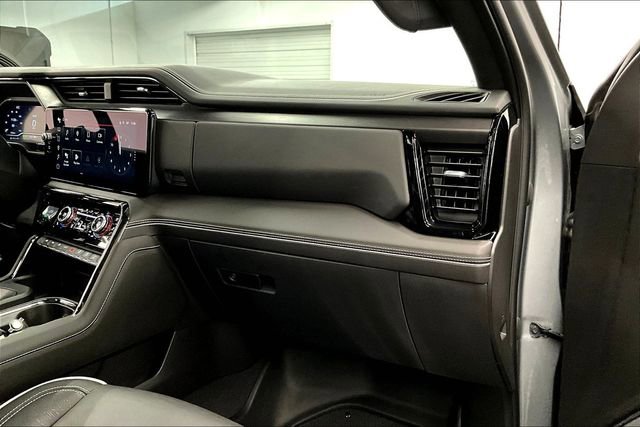 Used 2024 GMC Sierra 1500 AT4X AWD/4WD image 19