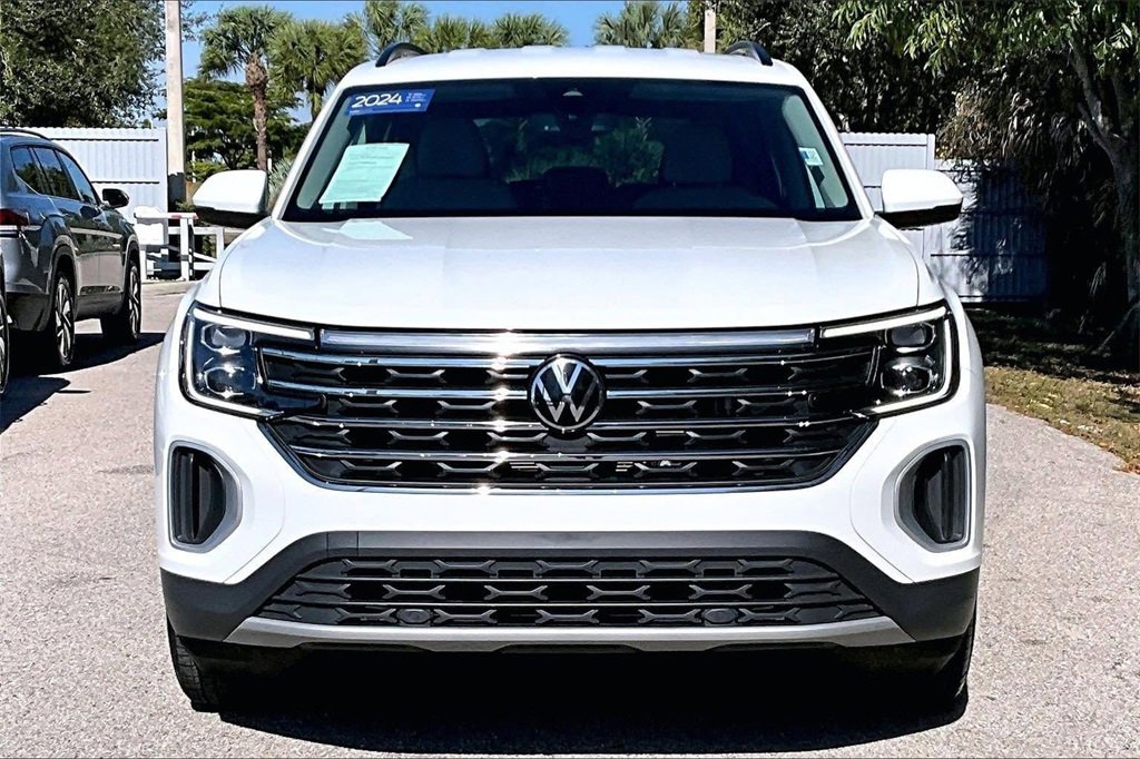 Certified 2024 Volkswagen Atlas SE image 10