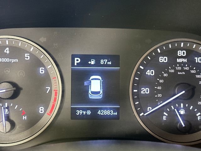 Used 2020 Hyundai Tucson Value w/ Winter Weather Package image 18
