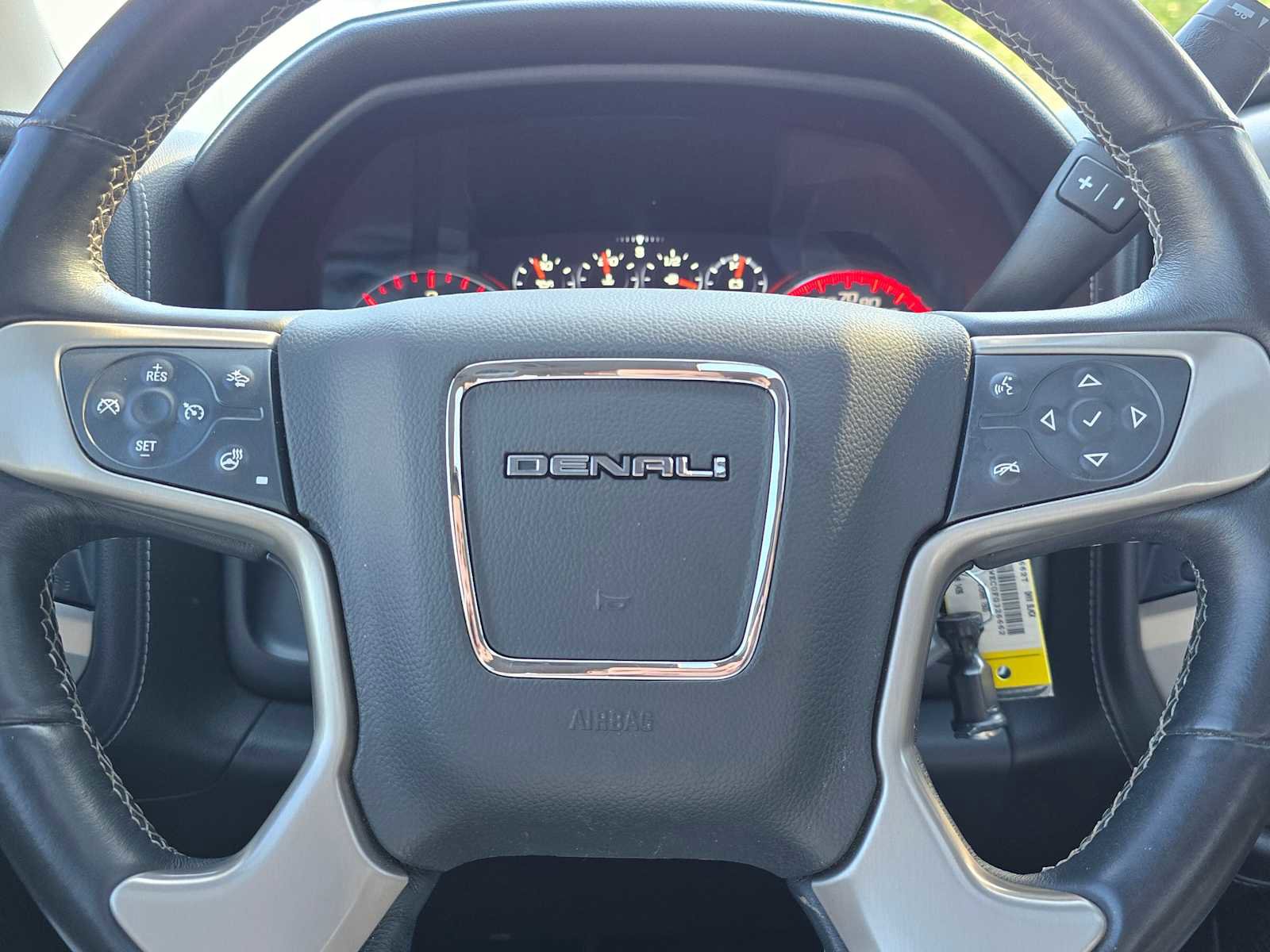 Used 2015 GMC Sierra 1500 Denali w/ Driver Alert Package image 23