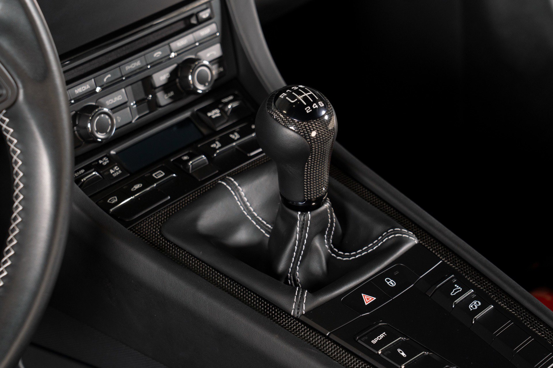 Used 2016 Porsche 911 R image 24