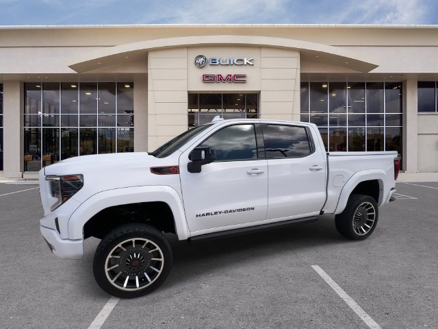 Certified 2022 GMC Sierra 1500 AT4 w/ AT4 Premium Package AWD/4WD image 7
