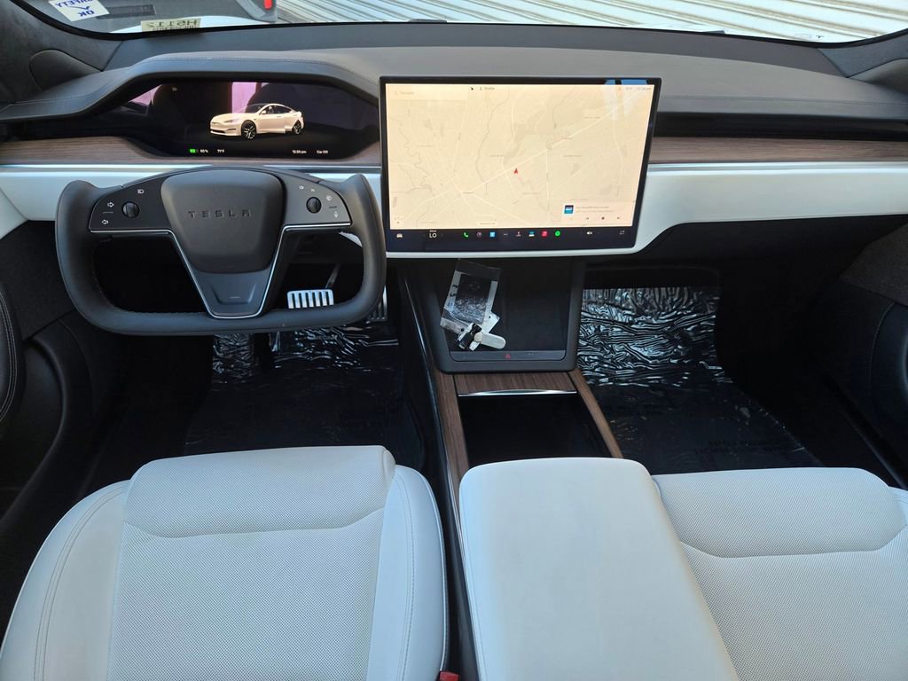 Used 2023 Tesla Model S Standard Range image 14