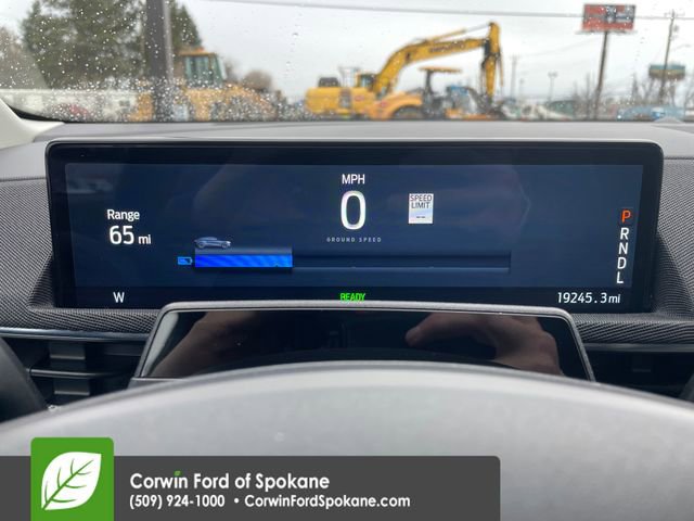 Used 2023 Ford Mustang Mach-E Select image 27