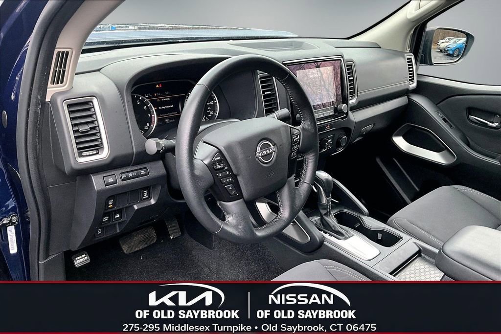 Used 2023 Nissan Frontier SV w/ SV Convenience Package image 17