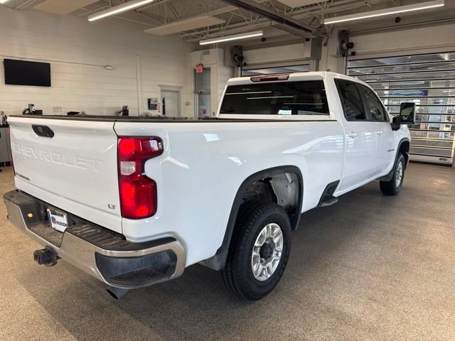 Used 2024 Chevrolet Silverado 2500 LT w/ Convenience Package AWD/4WD image 5