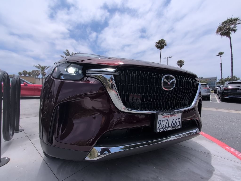 Used 2024 MAZDA CX-90 Plug-In Hybrid w/ Premium Plus AWD/4WD image 33