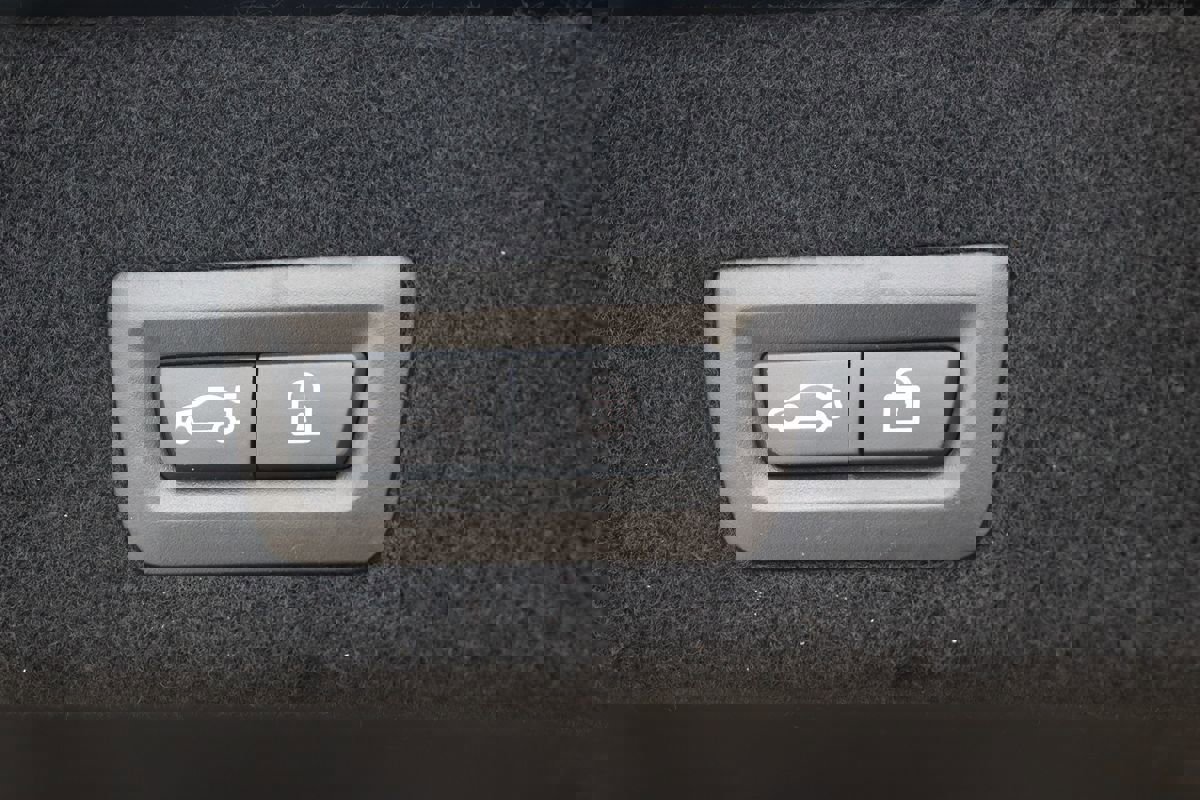 Used 2018 BMW 750i 750i image 53