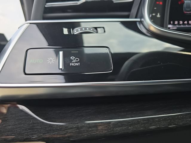 Used 2026 Audi Q8 Premium Plus w/ Premium Plus Package AWD/4WD image 29