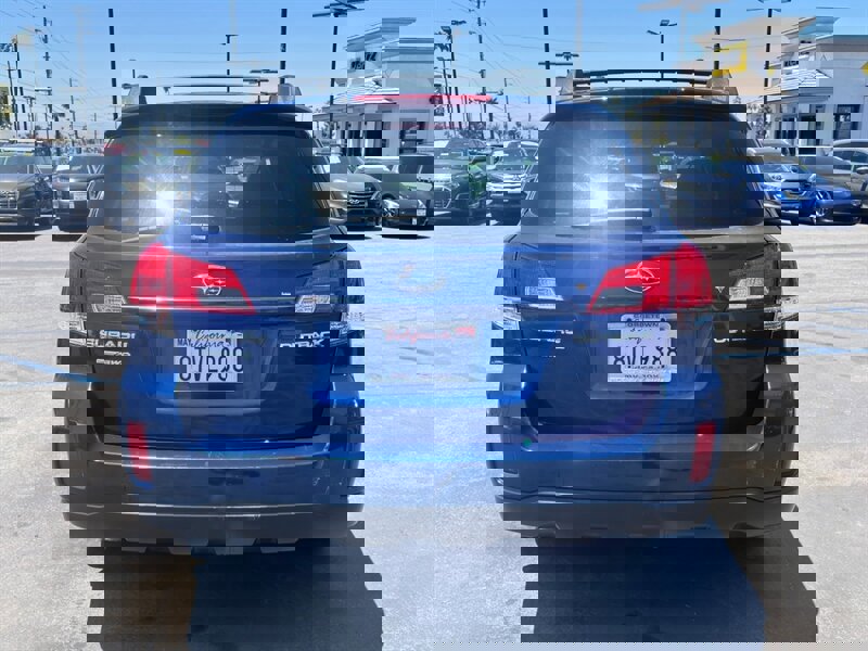 Used 2010 Subaru Outback 2.5i Premium image 5