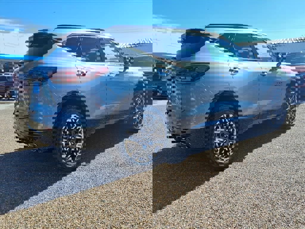 New 2025 Chevrolet Blazer RS w/ Driver Confidence II Package image 4