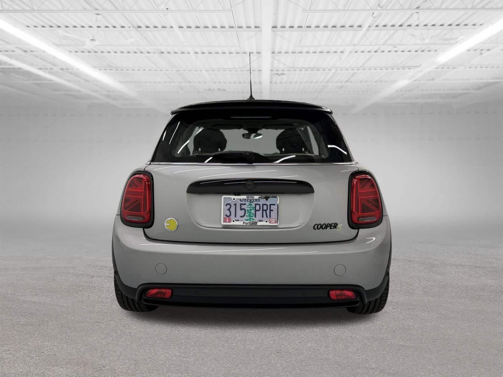 Used 2024 MINI Cooper SE FWD image 4