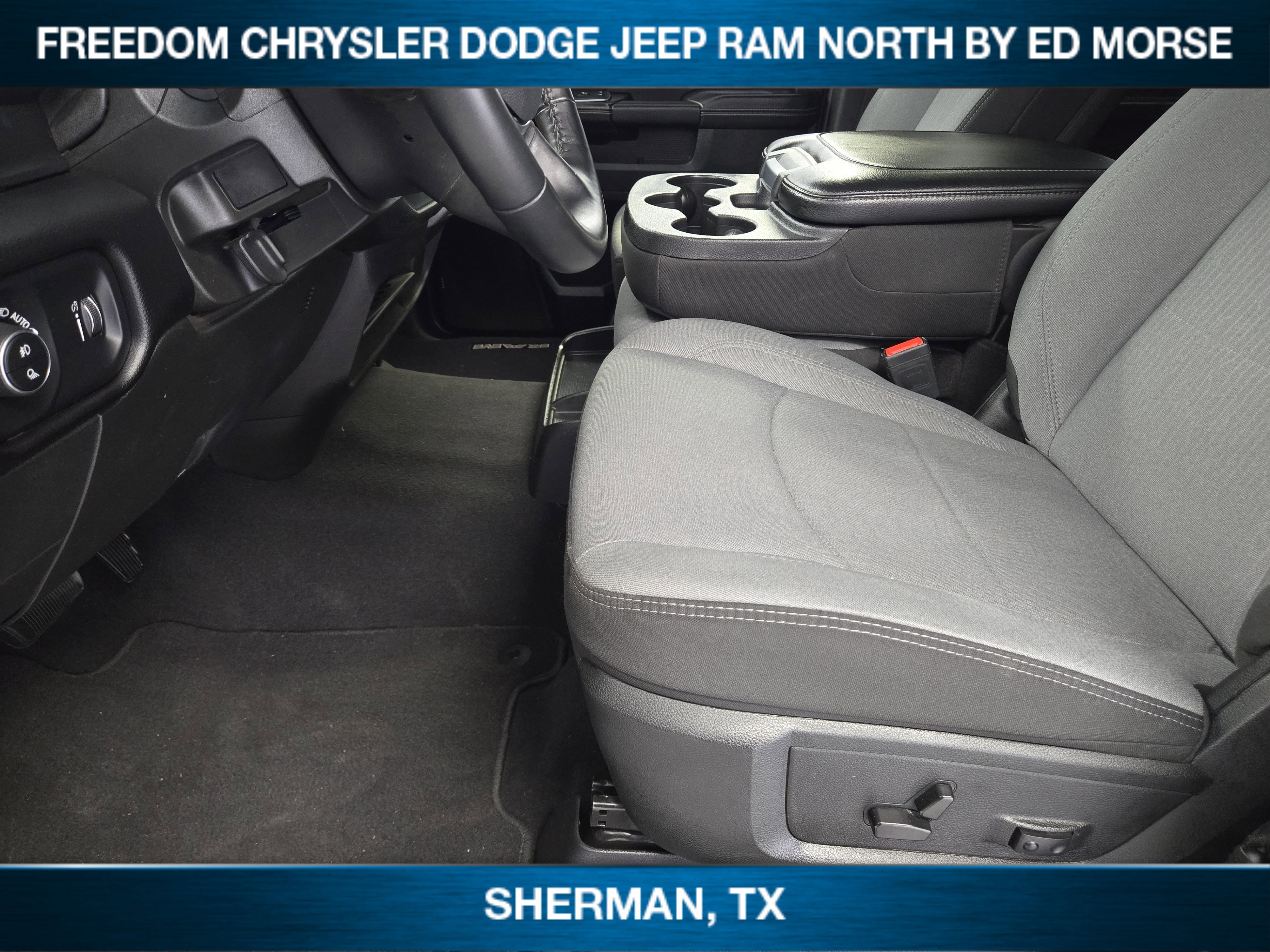 Used 2024 RAM 2500 Big Horn w/ Bed Utility Group image 8