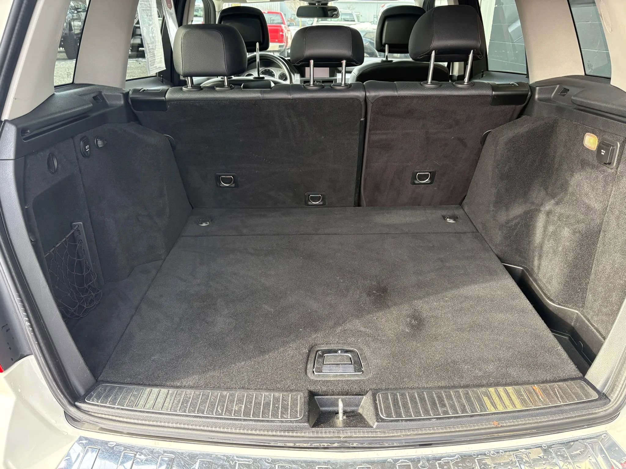 Used 2010 Mercedes-Benz GLK 350 4MATIC image 23