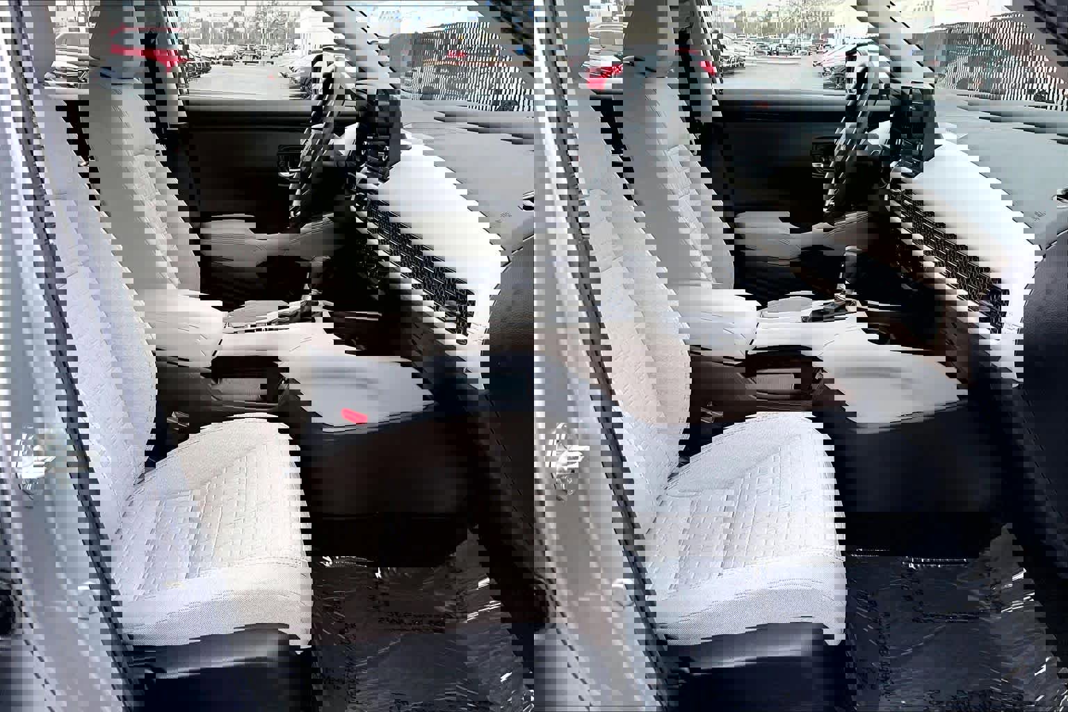 Certified 2025 Honda HR-V LX image 8