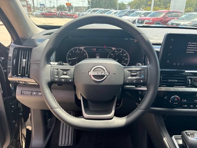New 2026 Nissan Pathfinder SV FWD image 11