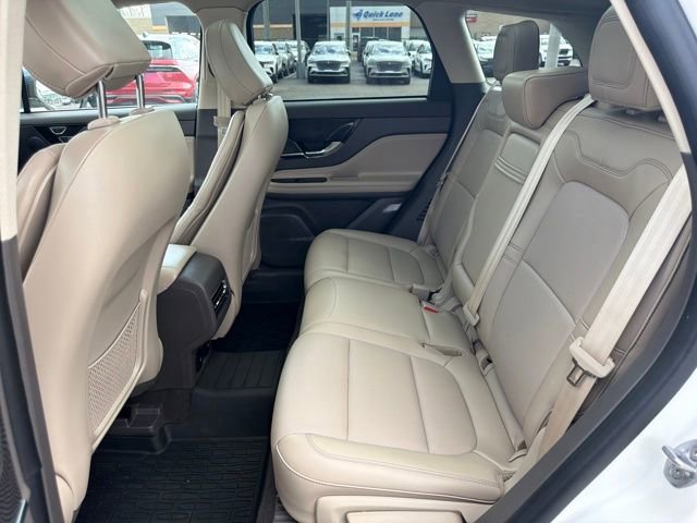 Used 2024 Lincoln Corsair AWD w/ Equipment Group 101A image 30