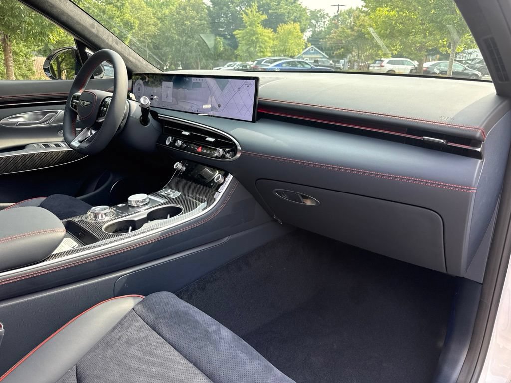 New 2027 Genesis GV70 3.5T Prestige AWD/4WD image 31