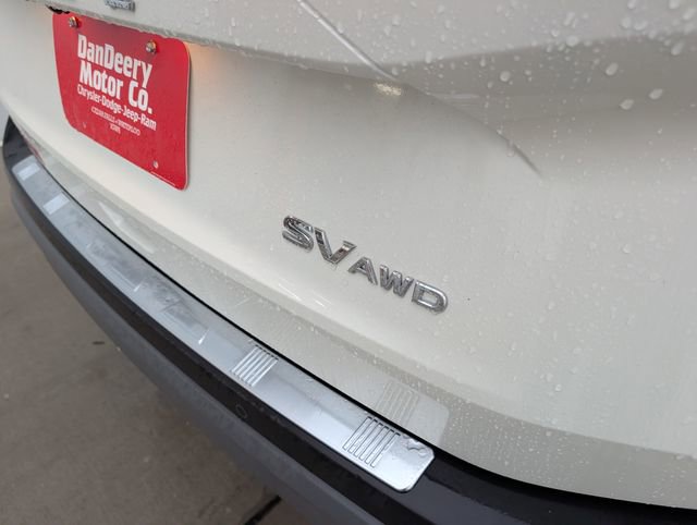 Used 2023 Nissan Rogue SV AWD/4WD image 25