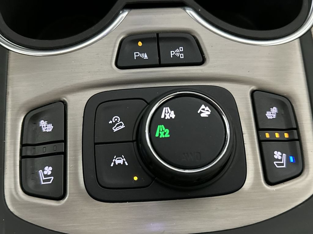Used 2018 GMC Terrain Denali w/ Advanced Safety Package AWD/4WD image 50