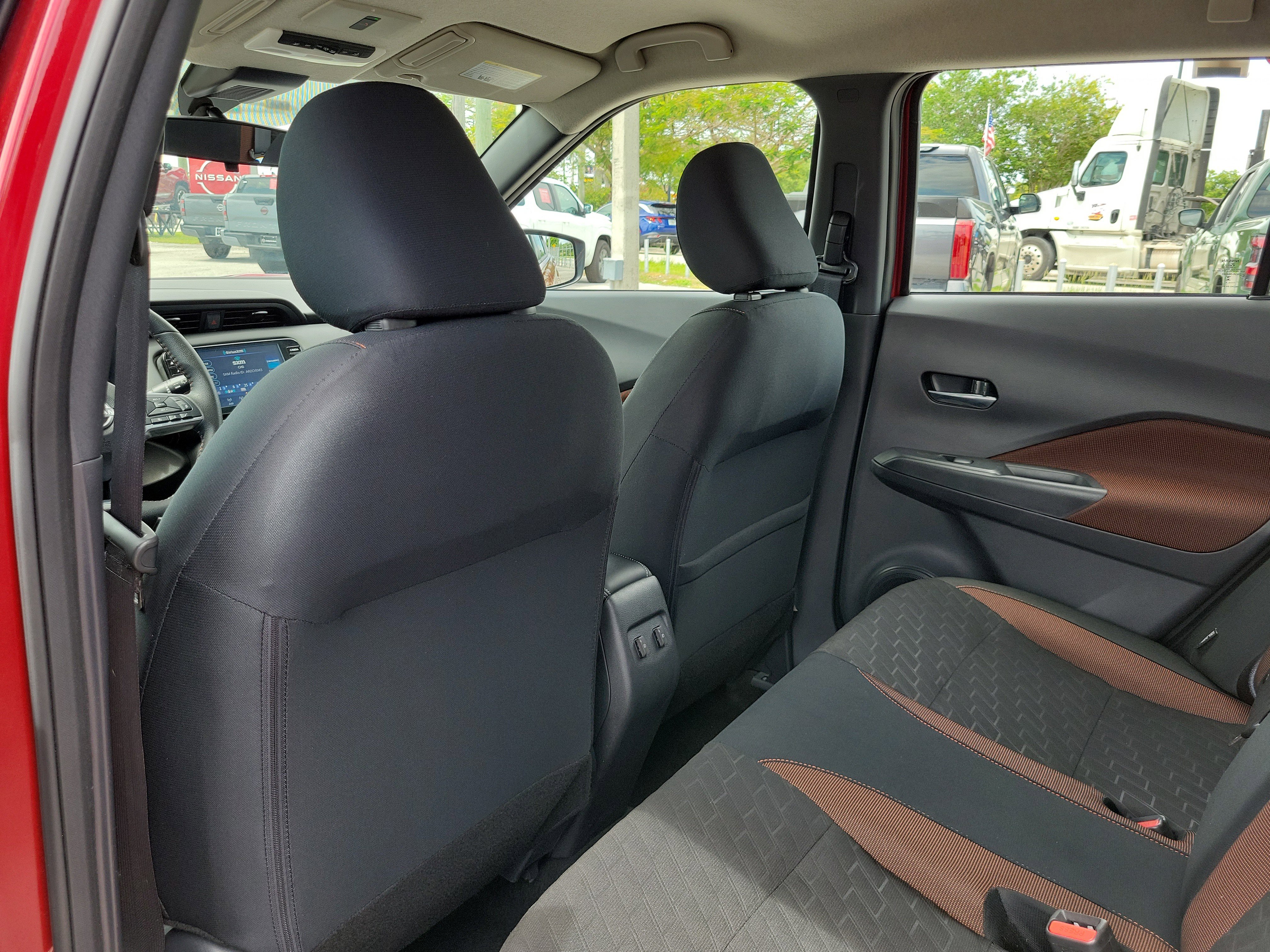 Used 2024 Nissan Kicks SR FWD image 17