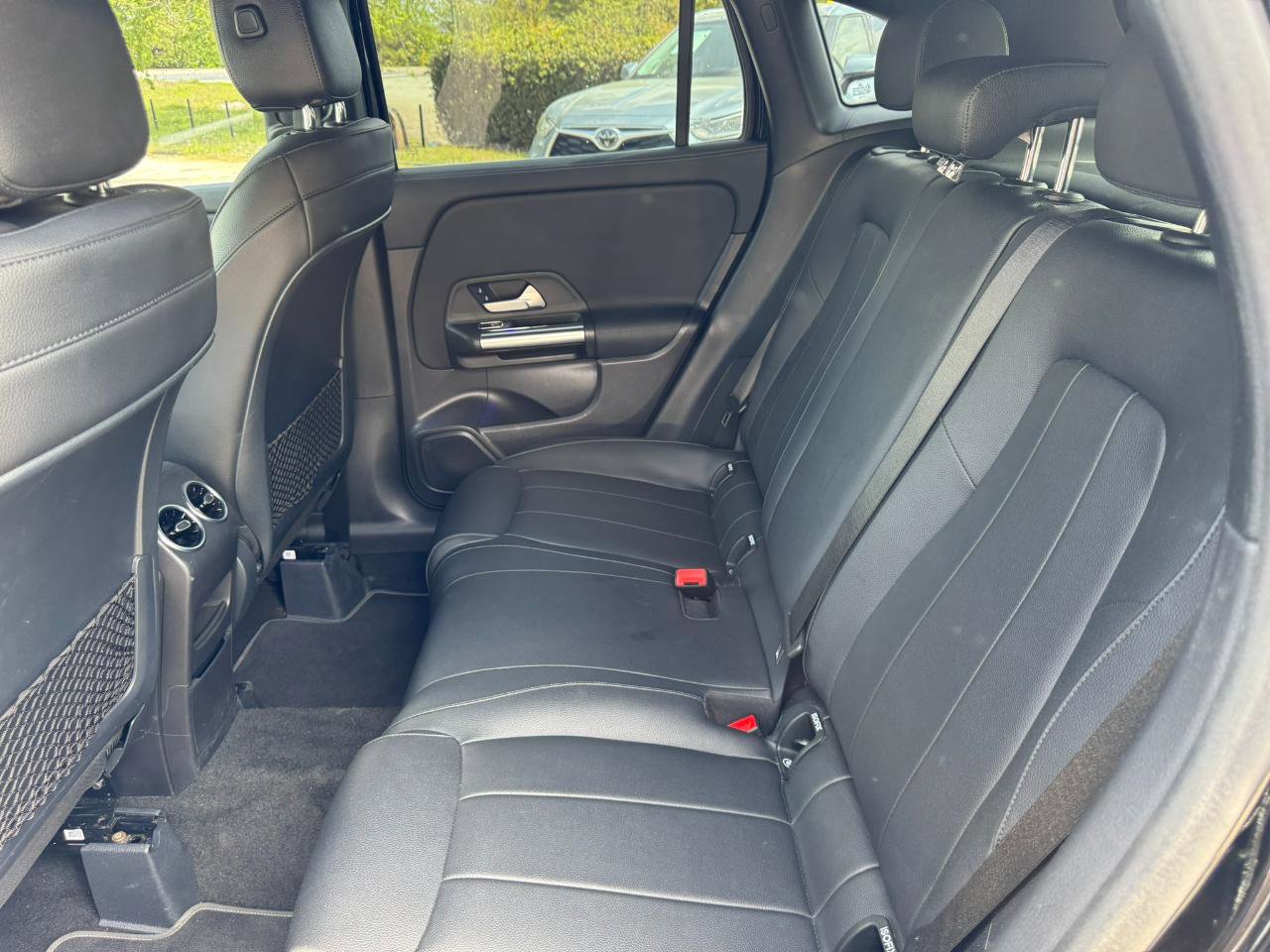 Used 2021 Mercedes-Benz GLA 250 image 23
