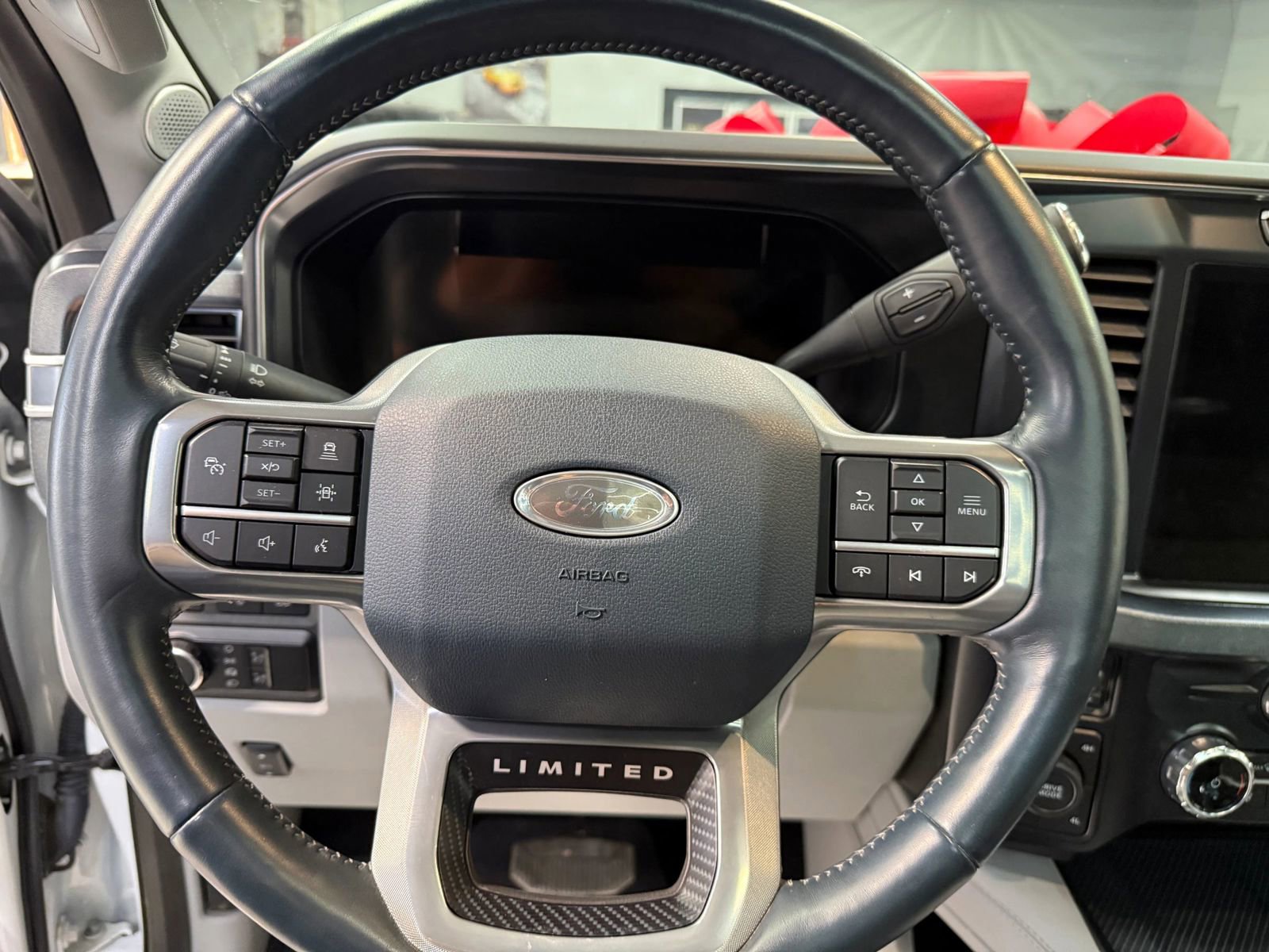 Used 2024 Ford F450 Limited w/ FX4 Off-Road Package image 99