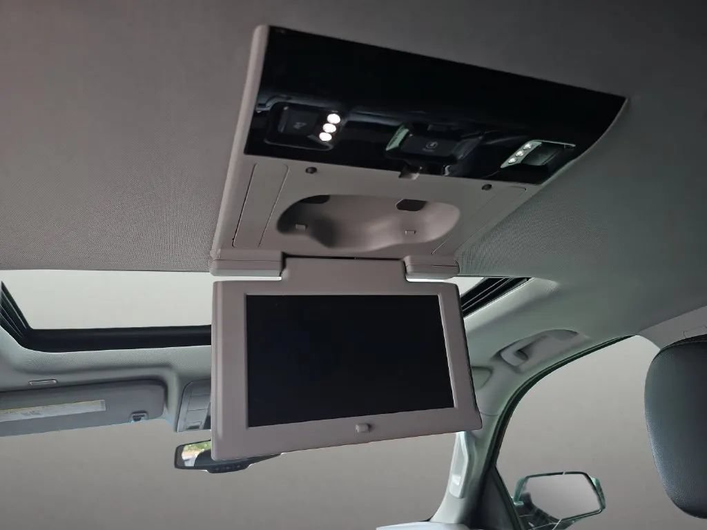 Used 2019 Chevrolet Tahoe LT AWD/4WD image 20