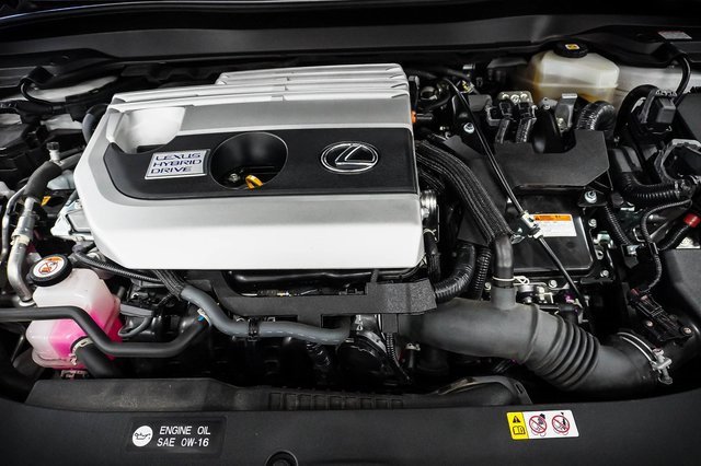 Certified 2021 Lexus UX 250h w/ Accessory Package (Z1) image 26