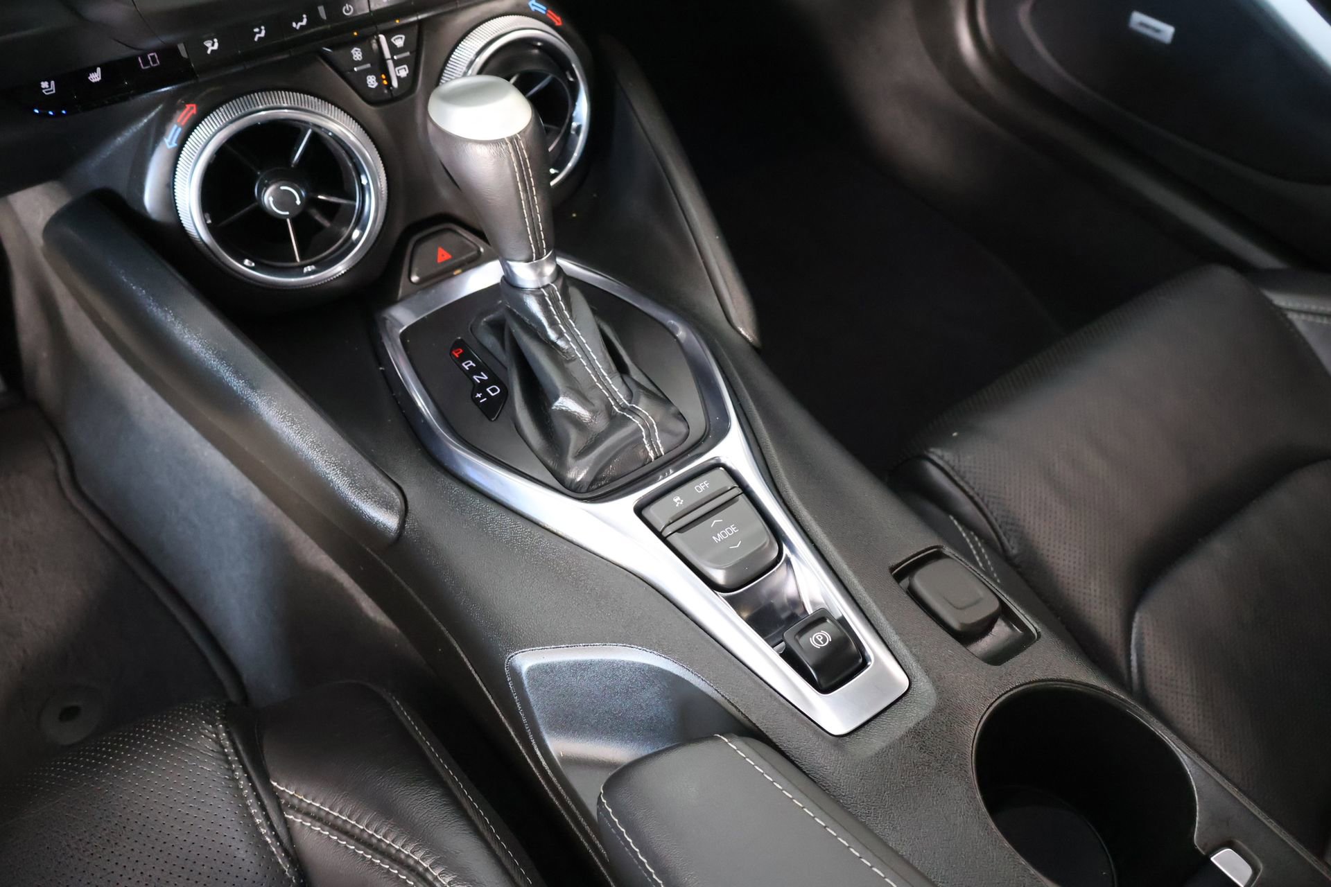 Used 2023 Chevrolet Camaro LT w/ RS Package RWD image 8