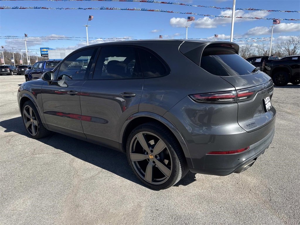 Used 2019 Porsche Cayenne image 3