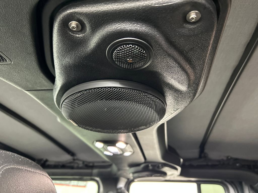 Used 2022 Jeep Gladiator Mojave w/ Trailer Tow Package image 18