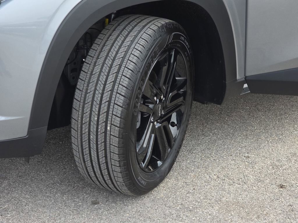 New 2026 Chevrolet Trax ACTIV w/ Driver Confidence Package FWD image 29