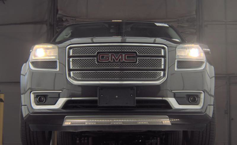 Used 2016 GMC Acadia Denali image 5