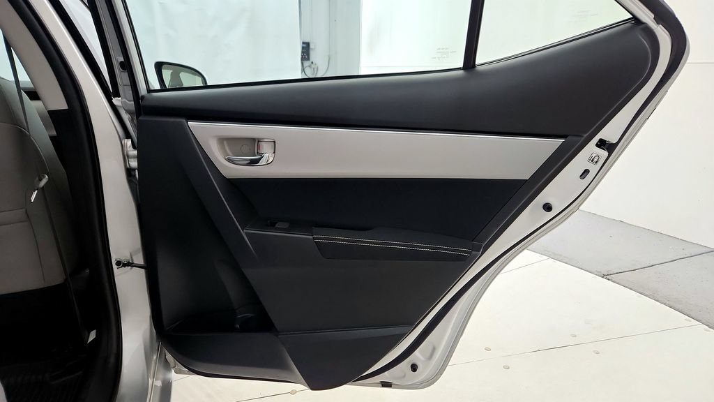 Certified 2019 Toyota Corolla LE FWD image 19