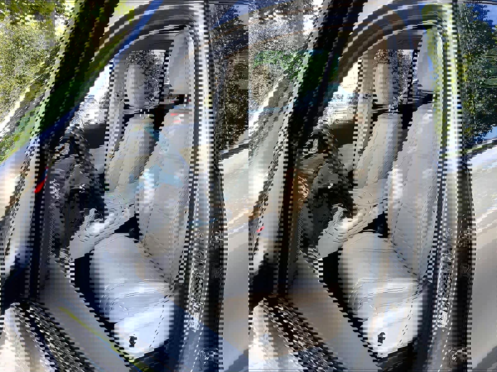 Used 2022 Mercedes-Benz GLE 350 4MATIC image 25