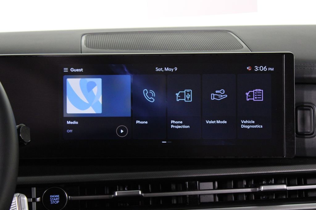 Certified 2026 Hyundai Santa Fe SE FWD image 9