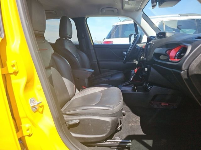 Used 2023 Jeep Renegade Trailhawk w/ Trailhawk Elite Group image 8