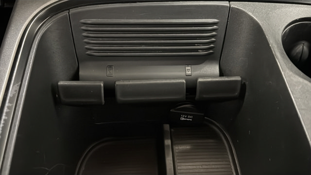Used 2017 RAM 1500 Rebel w/ Luxury Group AWD/4WD image 33