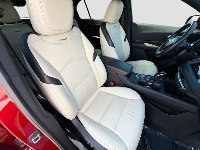 Used 2022 Cadillac XT4 Sport w/ Comfort Package FWD image 15