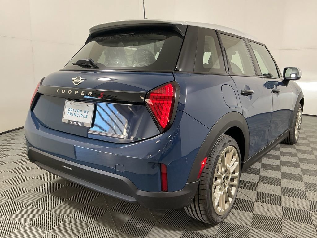 New 2026 MINI Cooper S image 5
