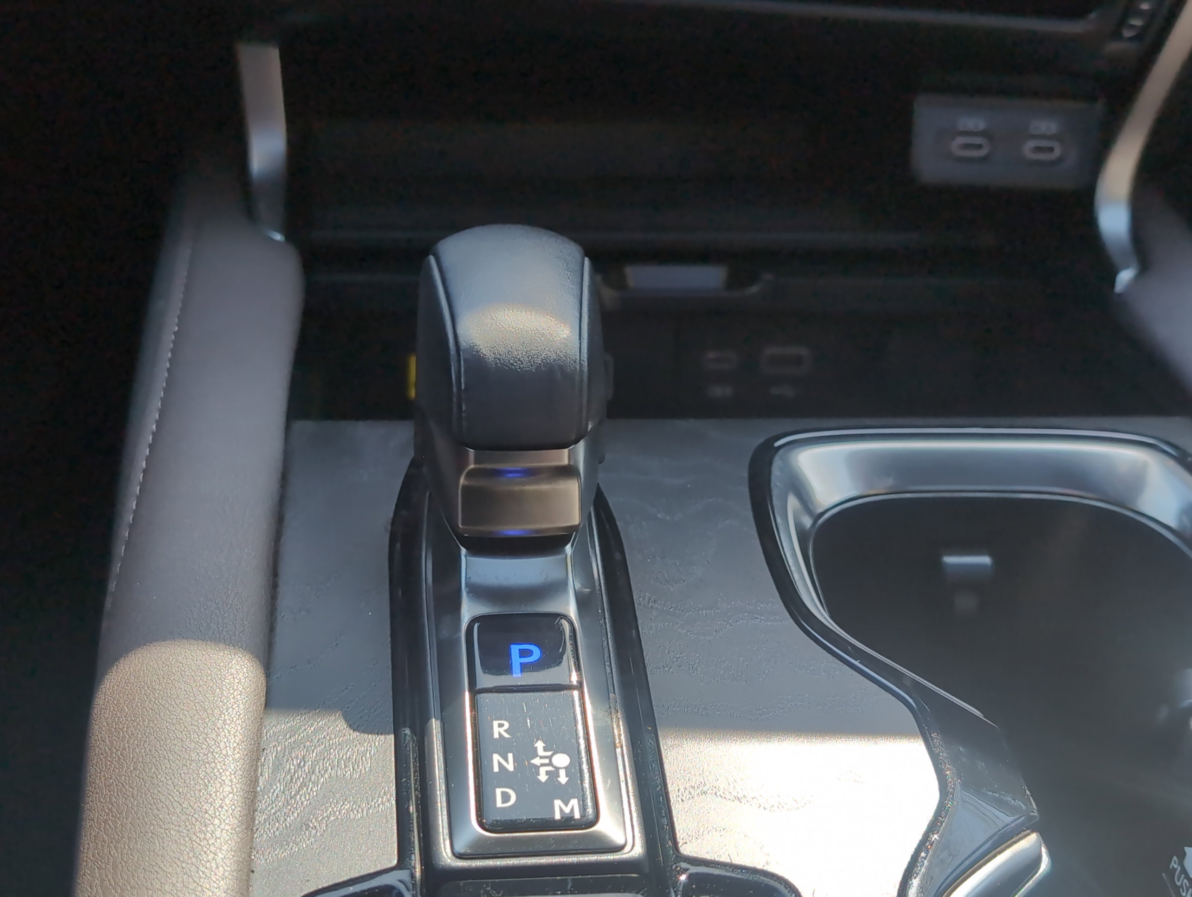 Used 2023 Lexus RX 350 FWD w/ Cold Area Package image 26