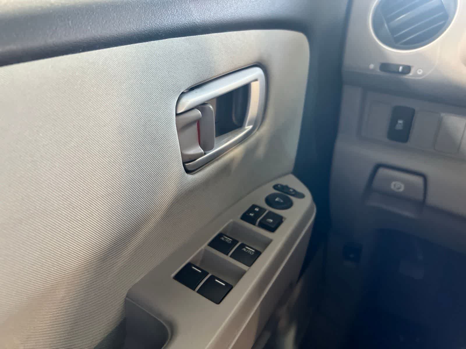 Used 2015 Honda Pilot LX image 15